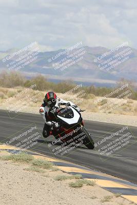 media/May-05-2025-Moto Forza (Mon) [[3c1838c5e5]]/2-B Group/Session 2 (Turn 7 Inside)/